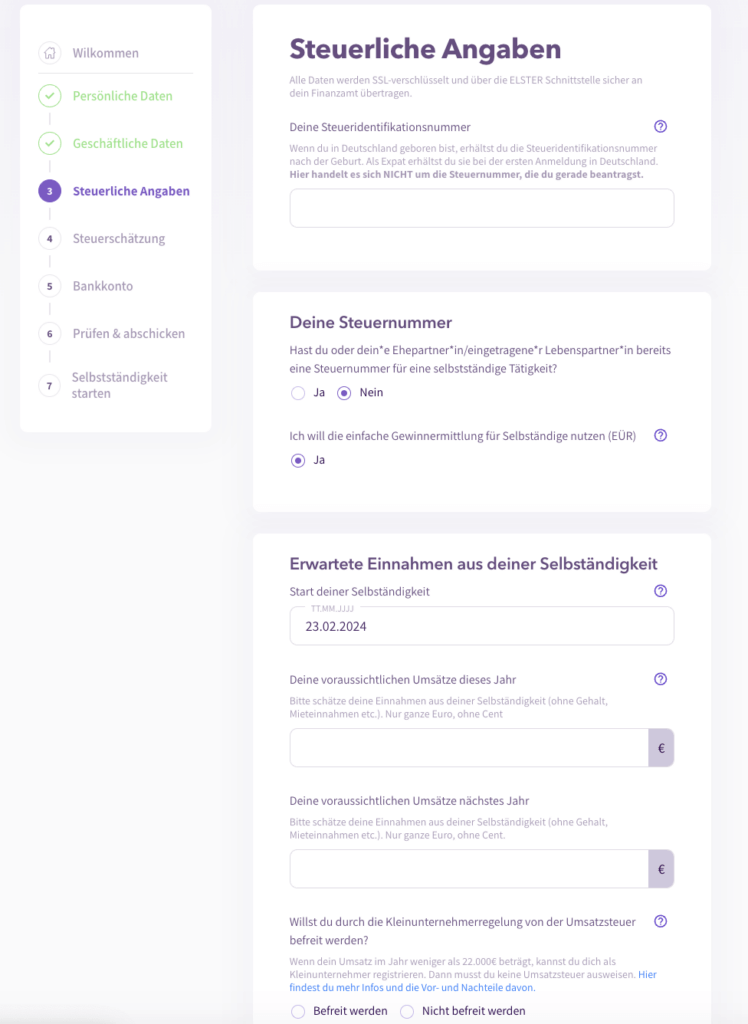 Screenshot des dritten Schritts des 'Fragebogens zur steuerlichen Erfassung', der die Eingabe der steuerlichen Angaben wie z.B. Steuernummer erfordert.